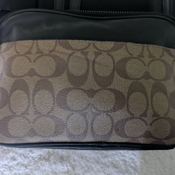 Coach Black and Brown Belt Bag with Signature Style - Picture 4 of 6